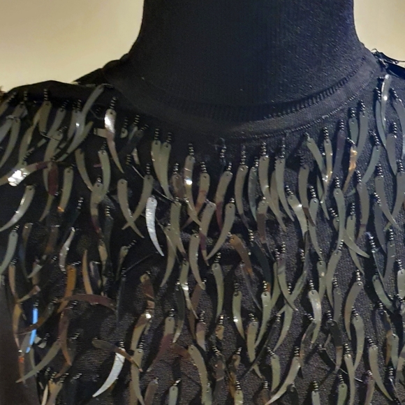 Ladies evening top - Picture 3 of 3